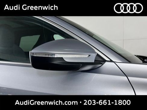 Used 2025 Audi Q5 Premium Plus w/ Premium Plus AWD/4WD image 10