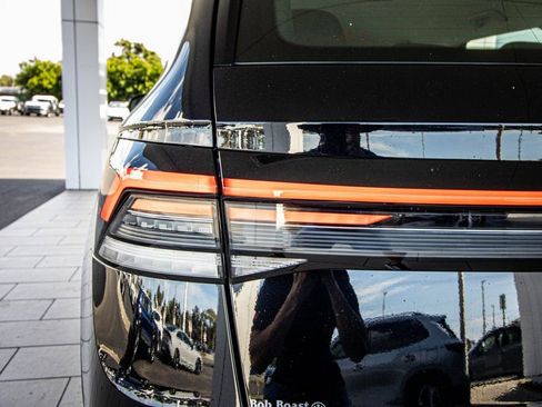 New 2026 Volkswagen Taos S image 13