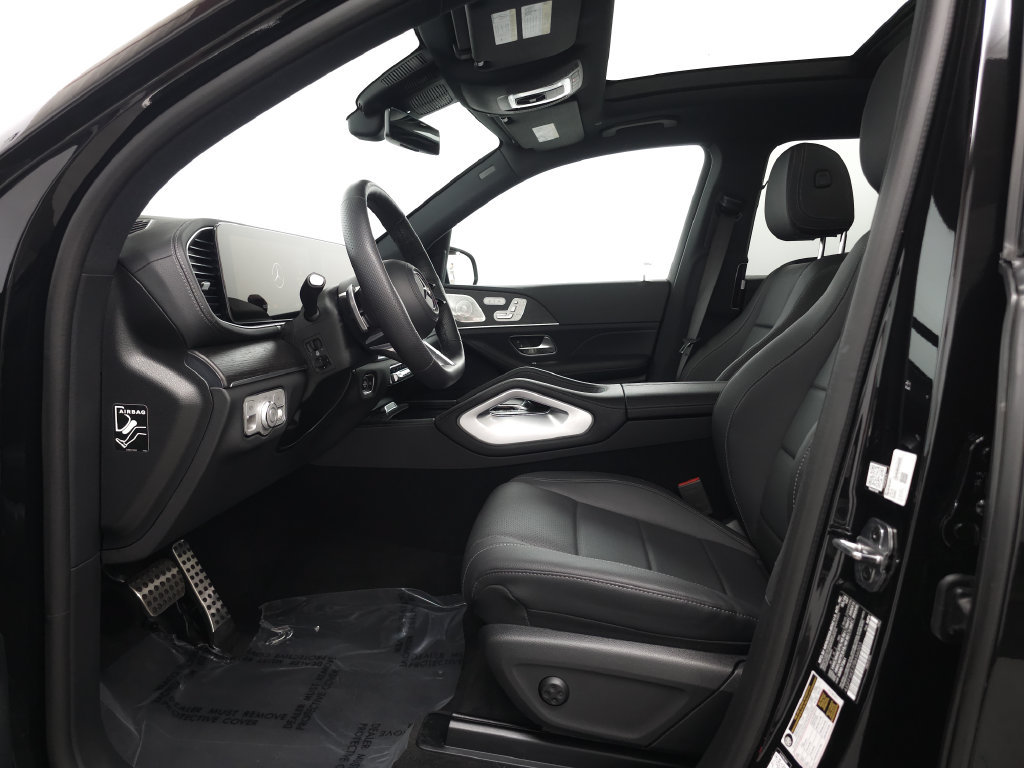 Certified 2026 Mercedes-Benz GLS 450 4MATIC image 8