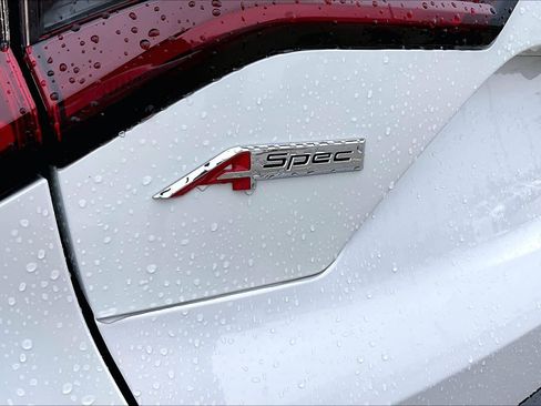 Used 2025 Acura MDX A-Spec image 9