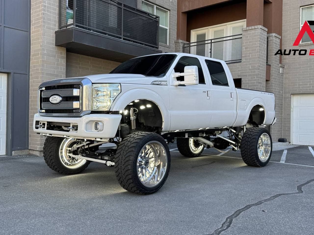 Used 2013 Ford F250 Platinum AWD/4WD image 1