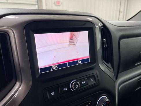 Used 2022 Chevrolet Silverado 1500 Custom AWD/4WD image 15