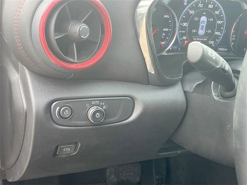 Used 2025 Chevrolet Blazer RS image 10