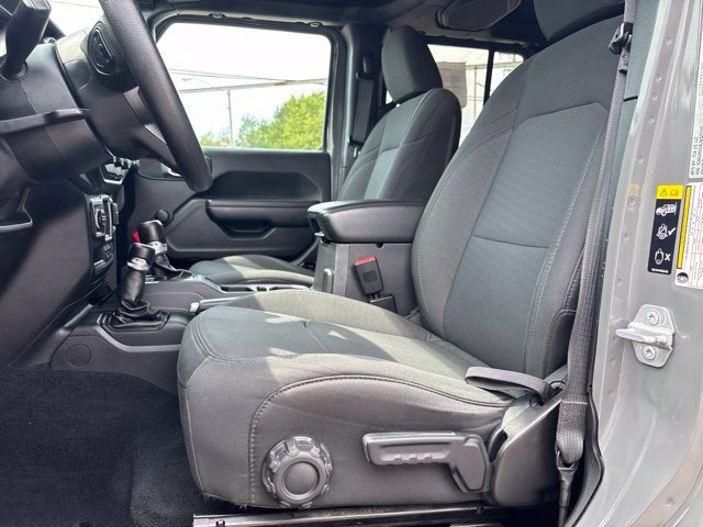 Used 2020 Jeep Wrangler Unlimited Sport AWD/4WD image 14