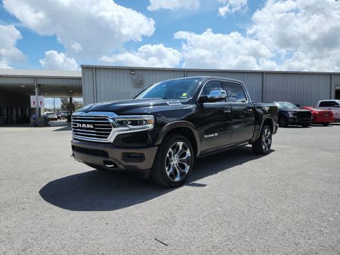 Used 2019 RAM 1500 Limited RWD image 2