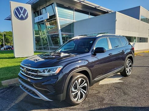Used 2023 Volkswagen Atlas SEL AWD/4WD image 1