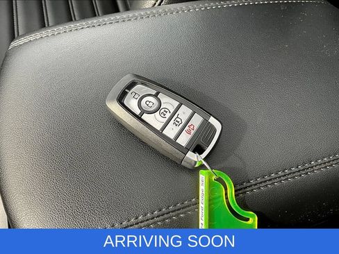 Used 2024 Ford Edge SEL w/ Convenience Package AWD/4WD image 35