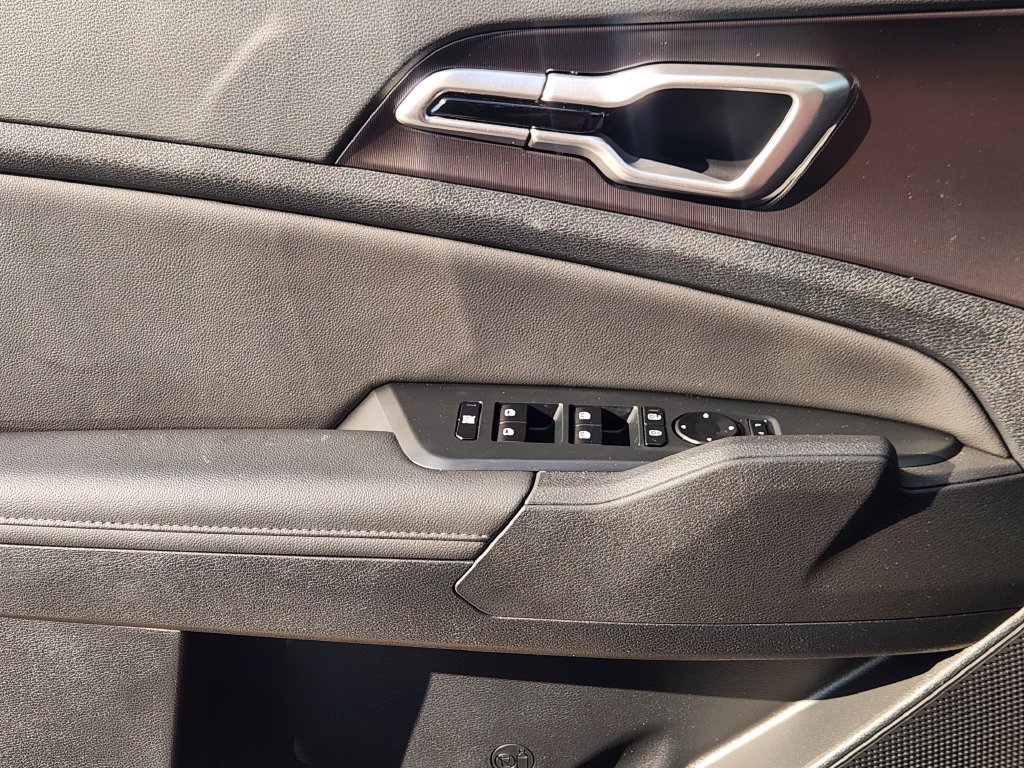 New 2026 Kia Sportage EX FWD image 20