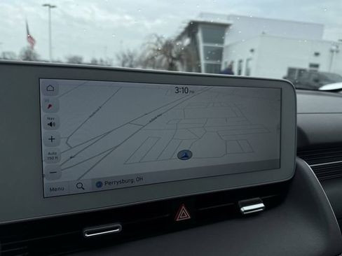 Used 2024 Hyundai Ioniq 5 Limited image 14