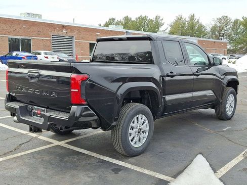 New 2026 Toyota Tacoma SR5 image 12