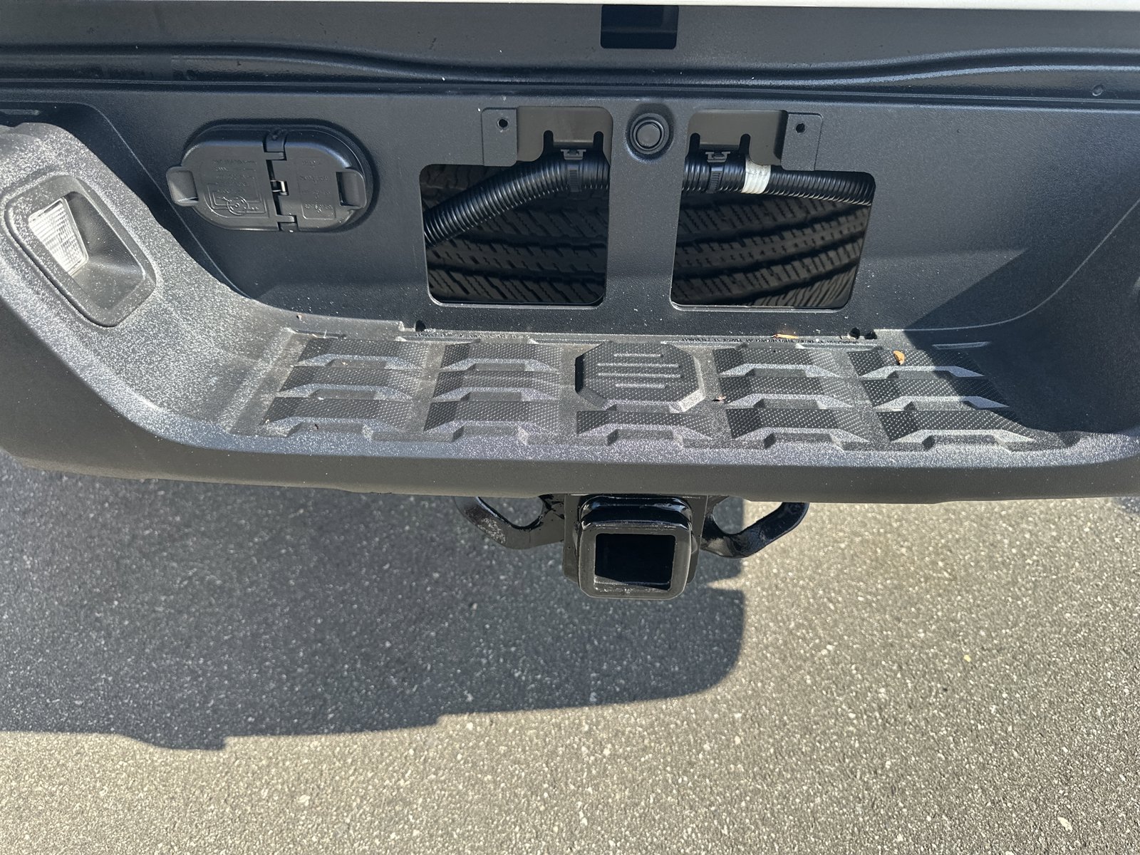 Used 2021 Toyota Tacoma TRD Sport AWD/4WD image 25