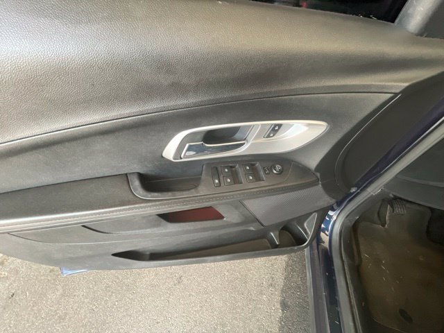 Used 2017 Chevrolet Equinox LS FWD image 17