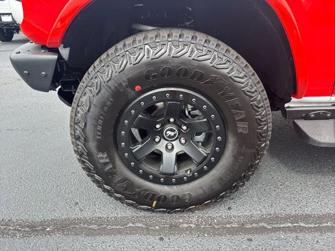 New 2025 Ford Bronco Stroppe Edition image 26