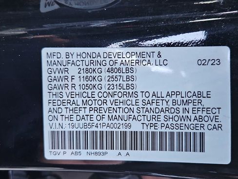 Used 2023 Acura TLX w/ Technology Package image 30