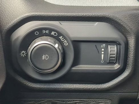 Certified 2024 Jeep Wrangler Unlimited Sport image 23