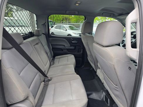 Used 2019 Chevrolet Silverado 2500 W/T w/ WT Convenience Package AWD/4WD image 13