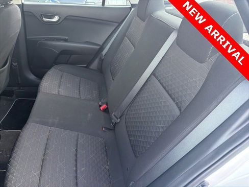 Used 2019 Kia Rio LX image 14