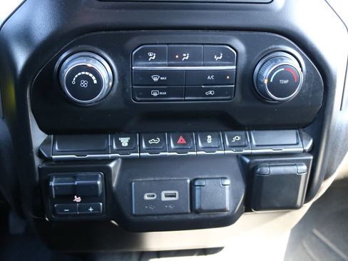 Used 2021 Chevrolet Silverado 3500 W/T w/ WT Convenience Package AWD/4WD image 18