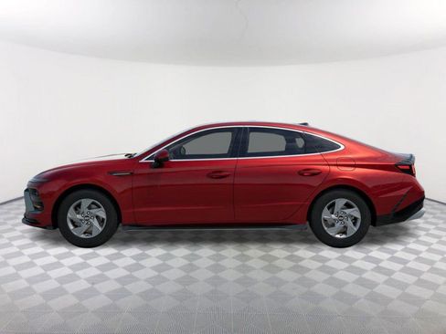 New 2026 Hyundai Sonata SE FWD image 3