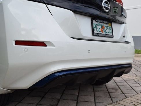 Used 2022 Nissan Leaf SV image 19