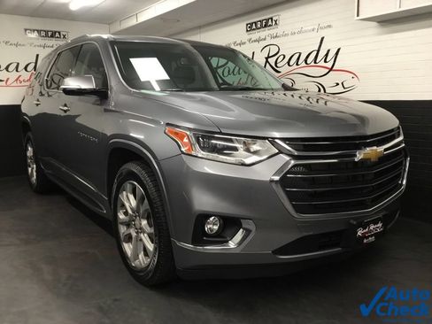 Used 2020 Chevrolet Traverse Premier w/ LPO, 'HIT The Road' Package AWD/4WD image 3