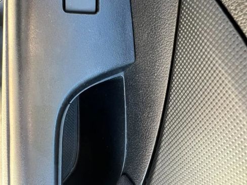 Used 2015 Honda CR-V LX image 28