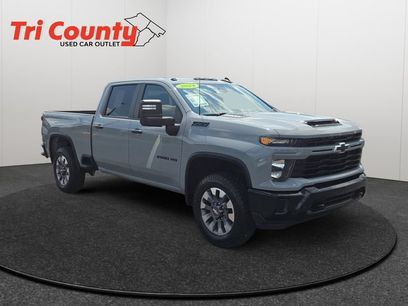 Used 2024 Chevrolet Silverado 2500 Custom w/ Custom Value Package