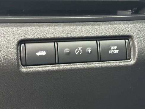 Used 2024 Nissan Altima 2.5 SV image 25