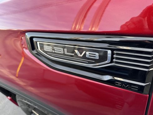 Used 2024 GMC Sierra 1500 Elevation image 9