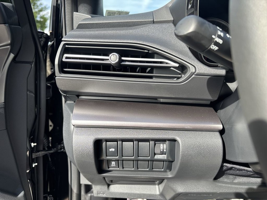 Used 2026 Subaru WRX AWD/4WD image 21