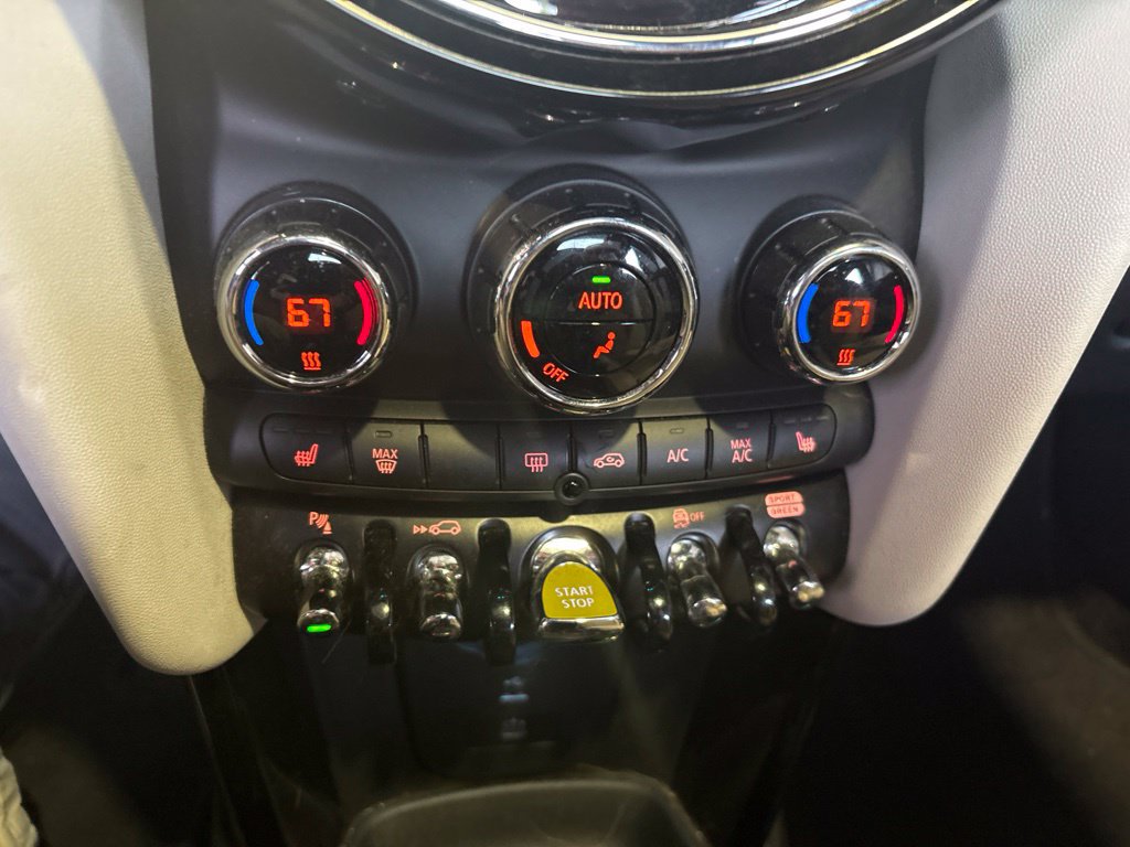 Used 2023 MINI Cooper SE FWD image 18