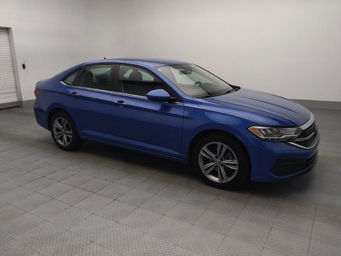 Used 2024 Volkswagen Jetta SE FWD image 11