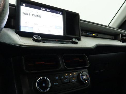 Used 2022 Ford Maverick XLT FWD image 16