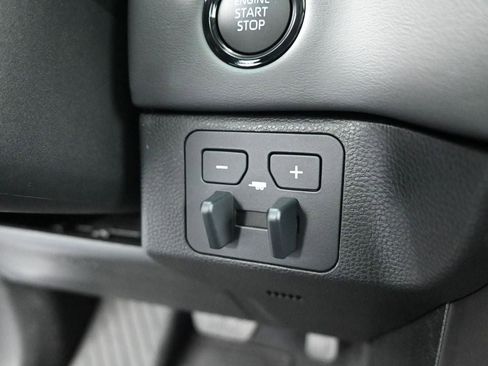 New 2026 Toyota Tundra Platinum image 38