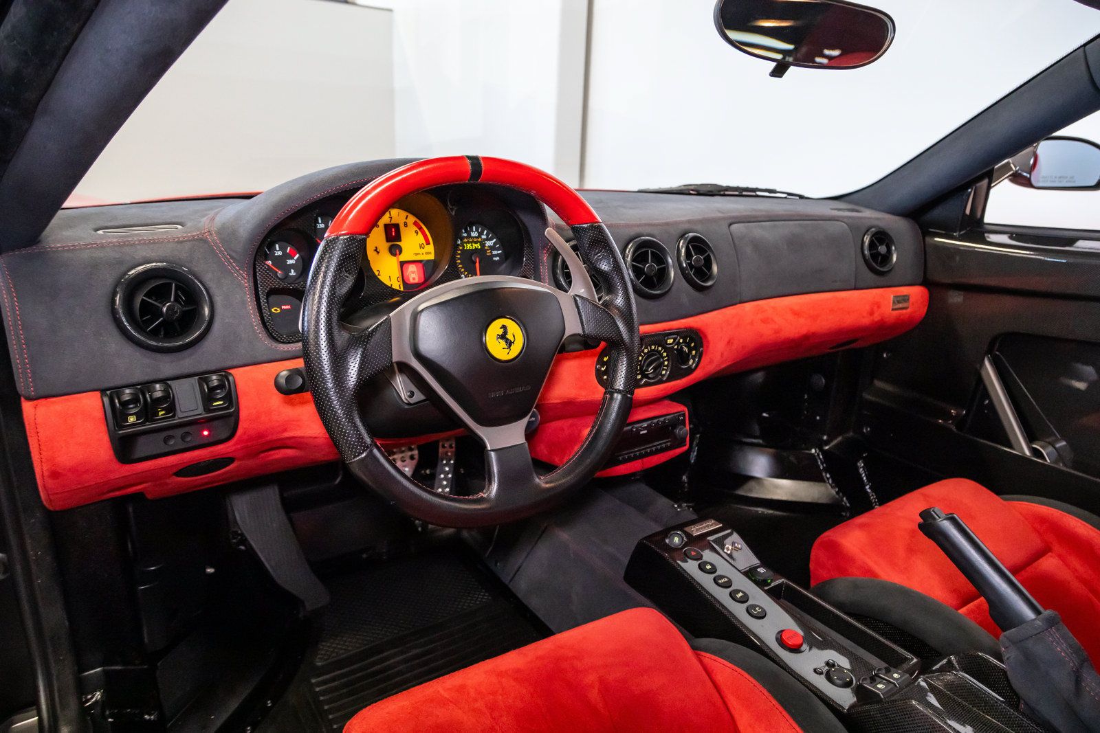 Used 2004 Ferrari 360 Challenge Stradale RWD image 31