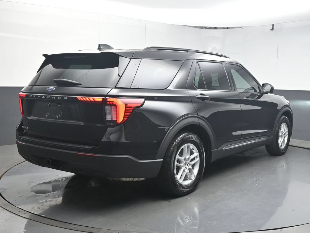 Used 2025 Ford Explorer Active RWD image 7