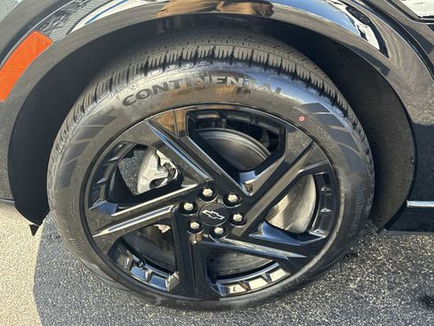 Certified 2024 Chevrolet Equinox EV RS image 33