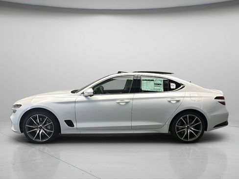 New 2026 Genesis G70 2.5T Prestige image 2