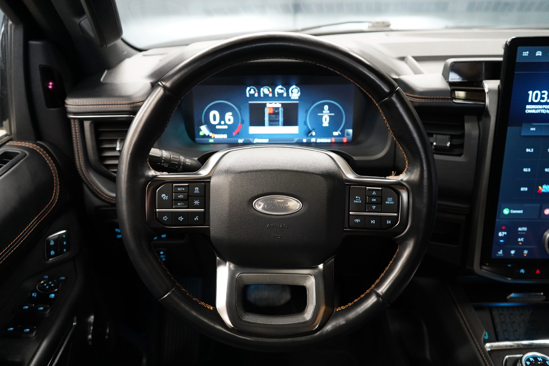 Used 2024 Ford Expedition Max Platinum AWD/4WD image 16