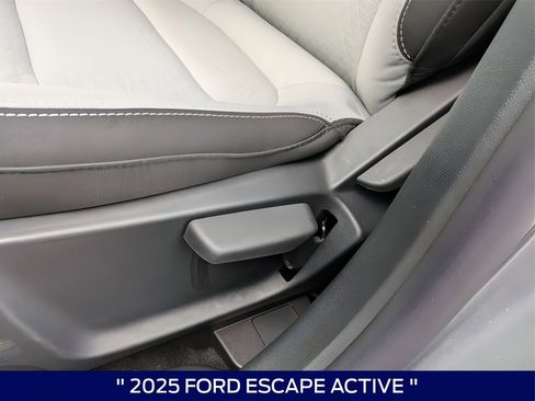 New 2025 Ford Escape Active w/ Tech Pack #1 image 18