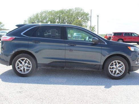 Used 2023 Ford Edge SEL w/ Convenience Package AWD/4WD image 4