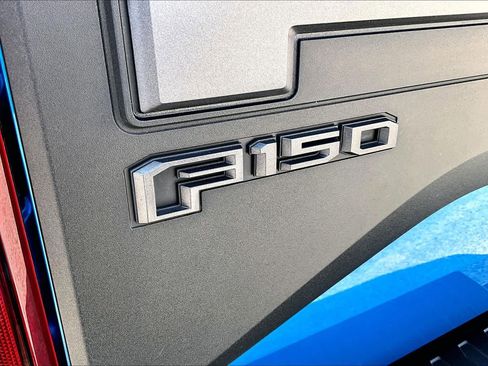 Used 2019 Ford F150 Raptor w/ Equipment Group 802A Luxury image 32