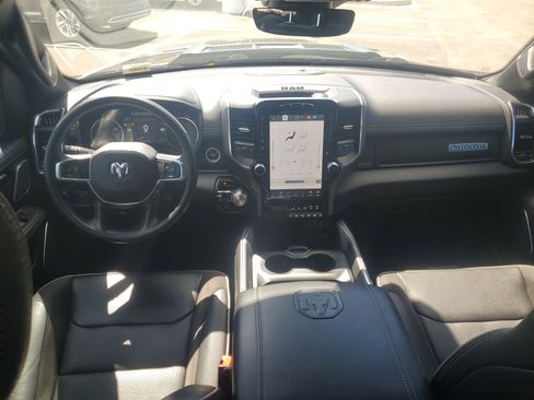 Used 2023 RAM 1500 Laramie image 13