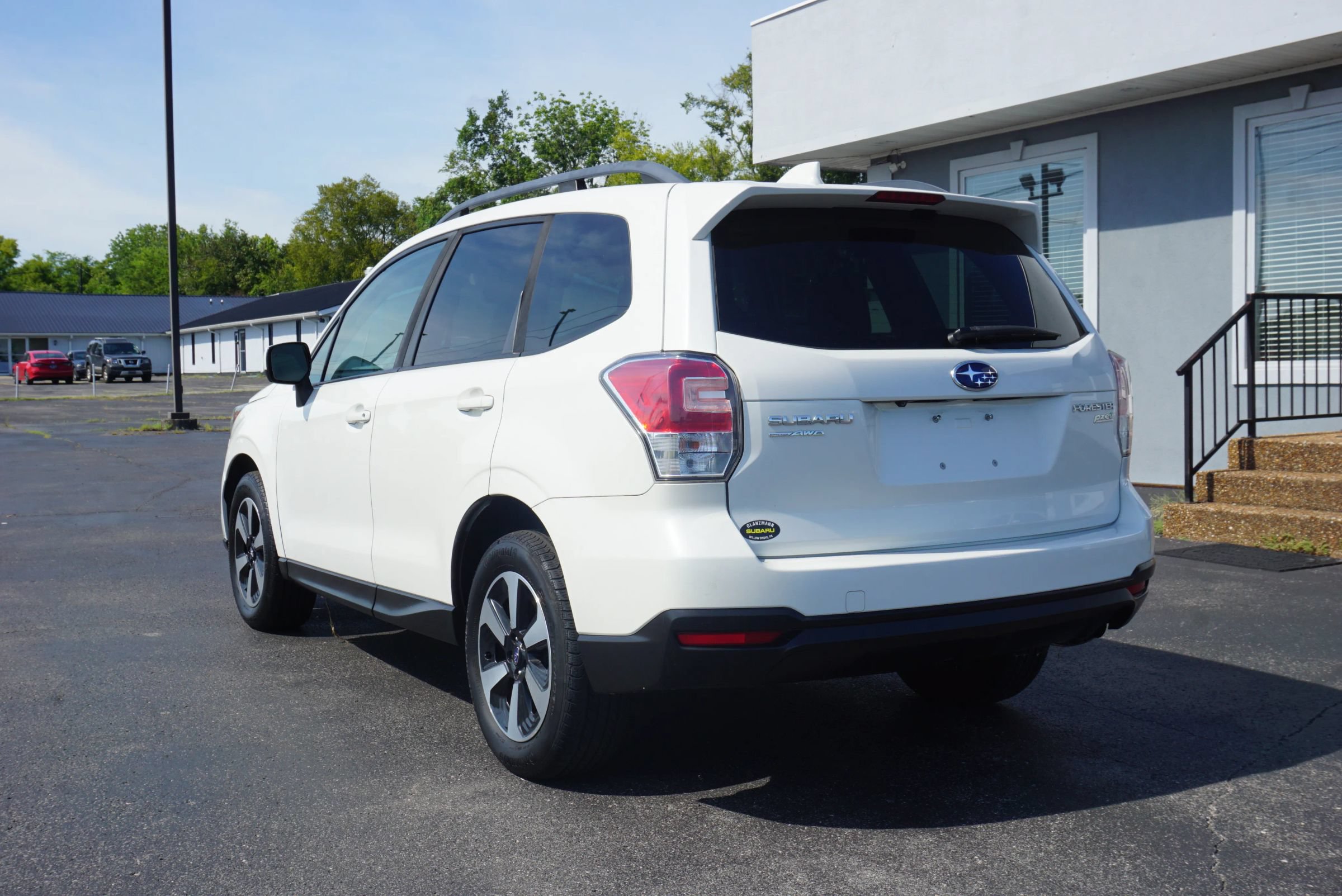 Used 2017 Subaru Forester 2.5i Premium AWD/4WD image 7