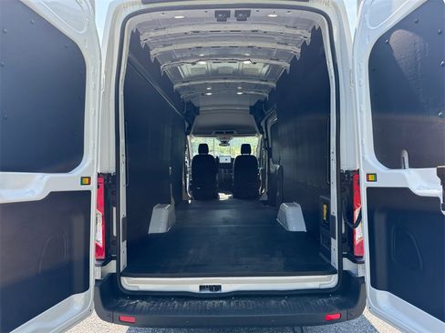 New 2023 Ford E-Transit 148 High Roof Extended w/ Load Area Protection Package image 22