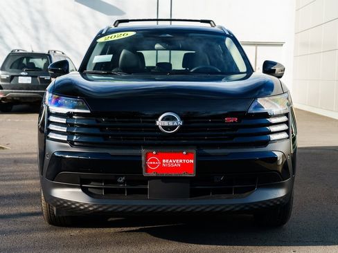 New 2026 Nissan Kicks SR image 2