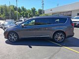 Certified 2022 Chrysler Pacifica Pinnacle image 4
