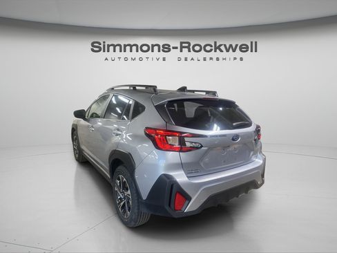 Used 2025 Subaru Crosstrek 2.5i Premium AWD/4WD image 3