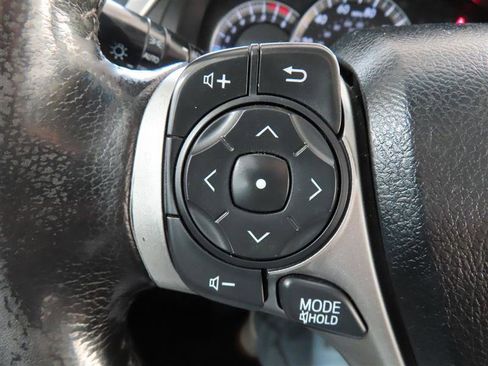 Used 2012 Toyota Camry SE w/ Preferred Accessory Pkg FWD image 22