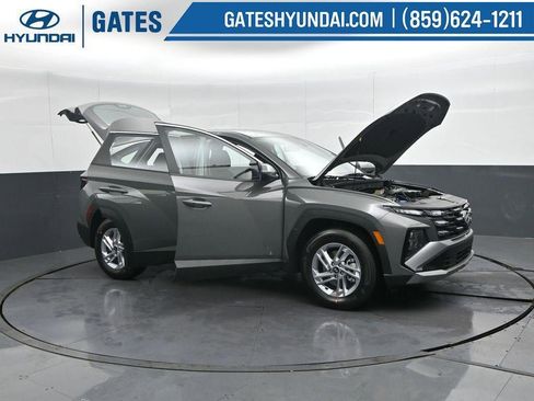 New 2026 Hyundai Tucson SE image 55